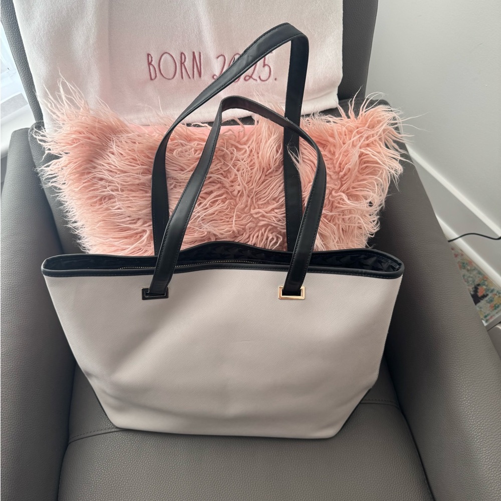 Lo & Sons Seville Laptop Tote Bag